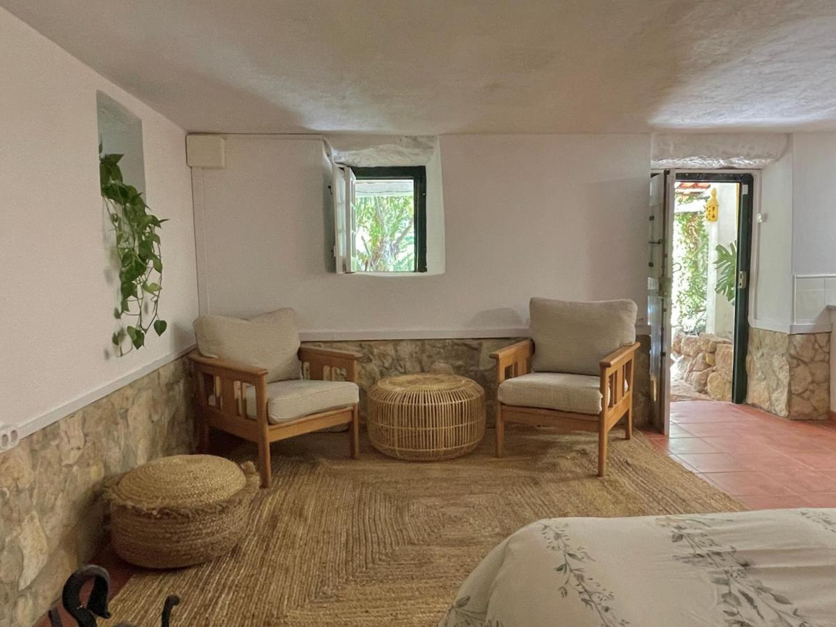 Lodge Nativo - Nature With Kitchenette And Private External Bathroom Nazare